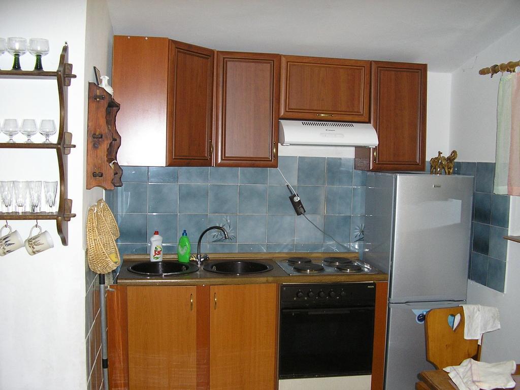 Apartment Bilic Klenovica Room photo